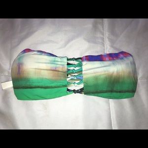 San Lorenzo bikini top.